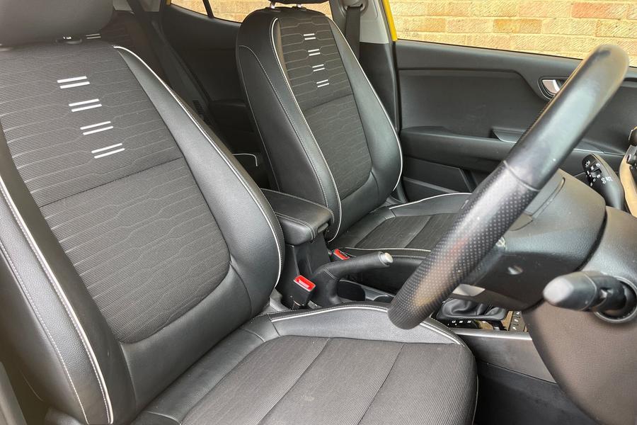 Kia Stonic Photo autoimg-d29bbbb08ec163f46a16b339e6f0f924855e7fa0.jpg