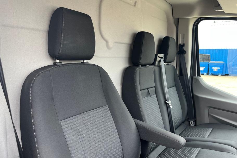 Used Ford TRANSIT WV26UTX 31