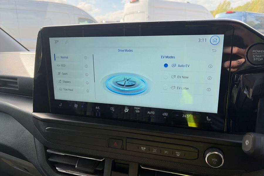 Ford TRANSIT CUSTOM Photo autoimg-d29fb856c24713384e993255bac09a808ffba884.jpg
