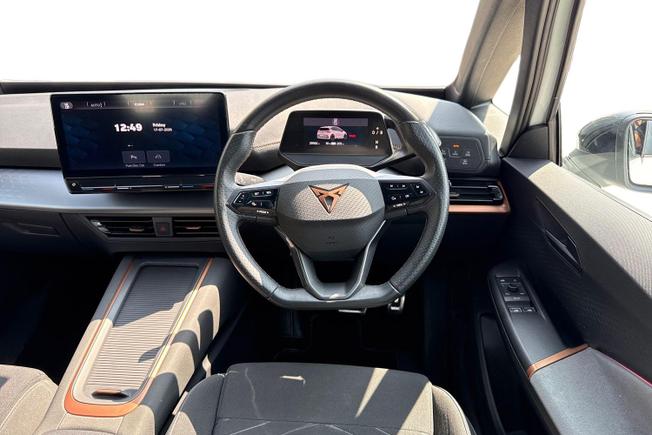 CUPRA Born Photo 11