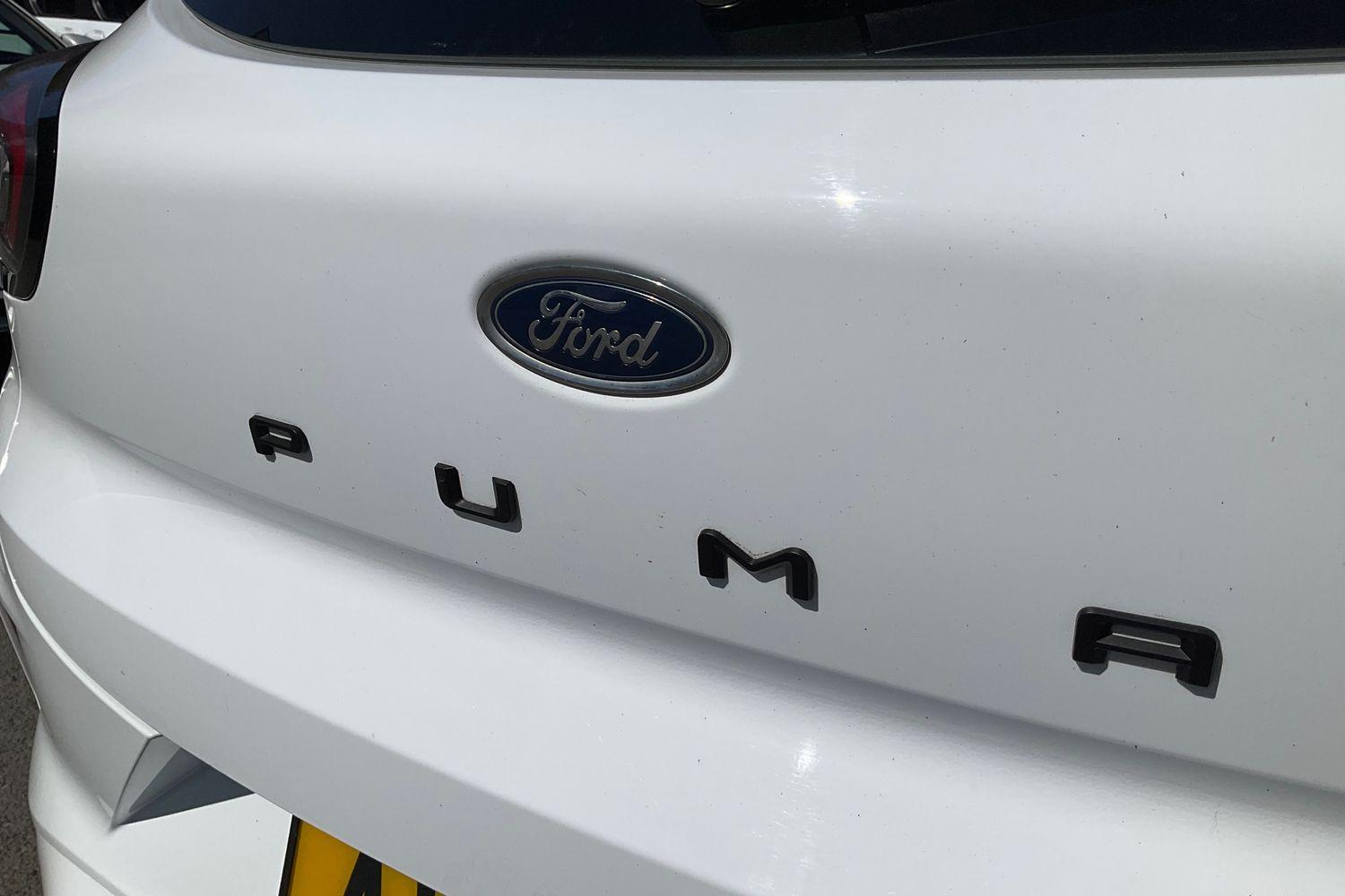 Ford PUMA Photo 39