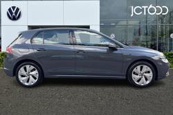Volkswagen Golf Photo 4