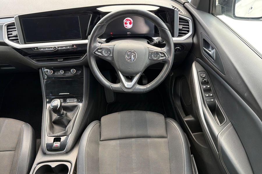Vauxhall GRANDLAND Photo autoimg-d2a910c2542c508d8bdce10c136e6193b8bb0b04.jpg