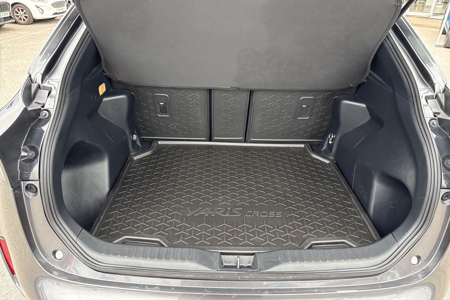 Toyota YARIS CROSS Photo 20