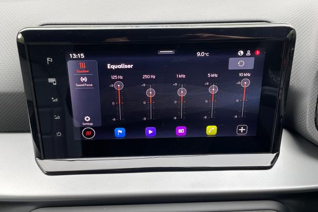 SEAT Arona Photo 34
