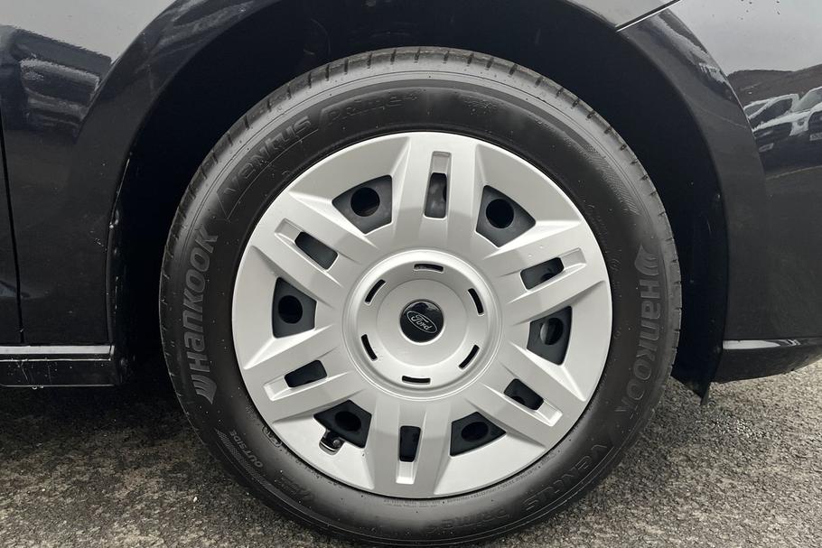 Used FORD TRANSIT CONNECT WT25NDF 38