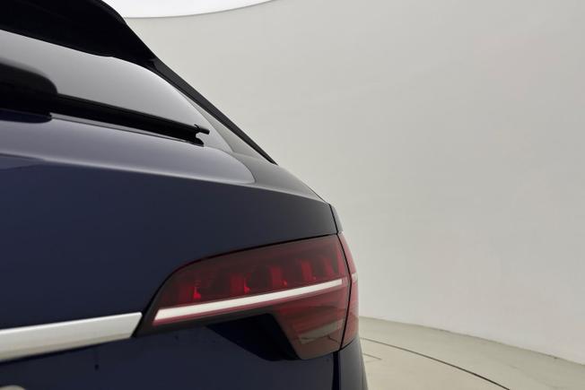 AUDI A4 Photo 18