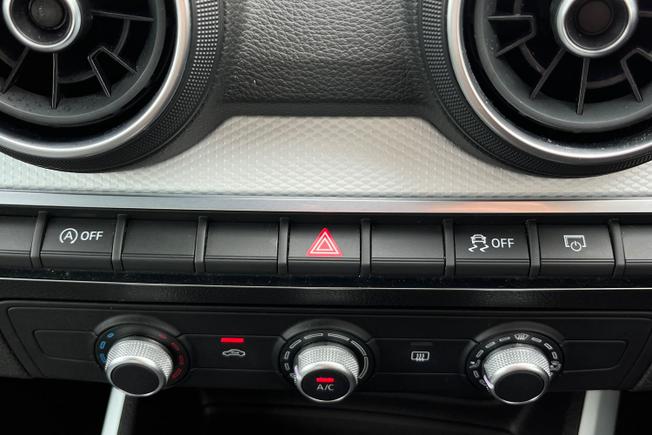 Audi Q2 Photo 33