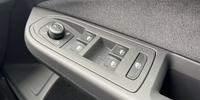Volkswagen Golf Photo 16
