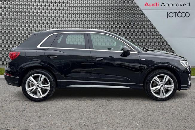 Audi Q3 Photo 4