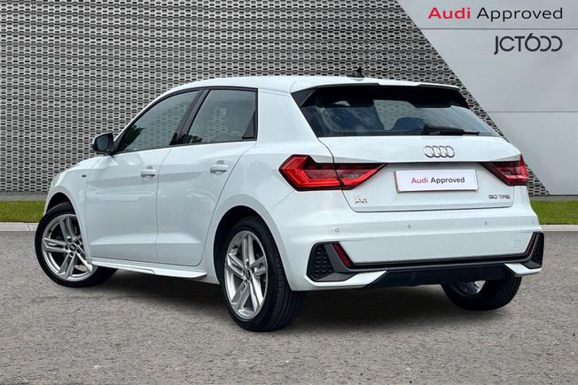 Audi A1 Photo 3