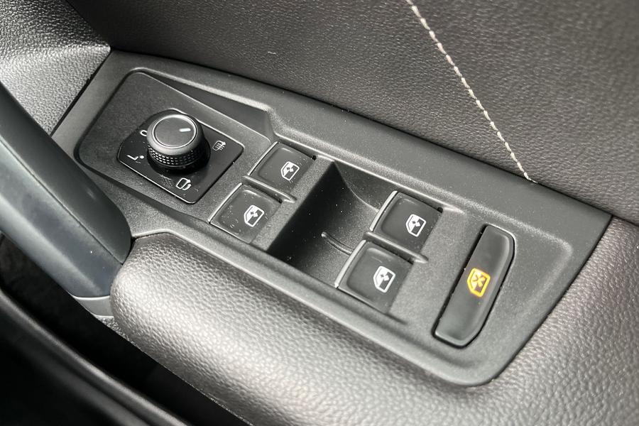 Volkswagen TIGUAN Photo autoimg-d2c9e119453eb89cc19df19223a886176a1525fa.jpg