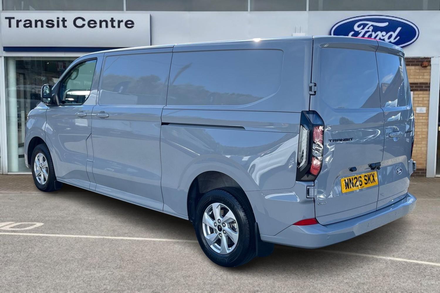 Ford TRANSIT CUSTOM Photo 1