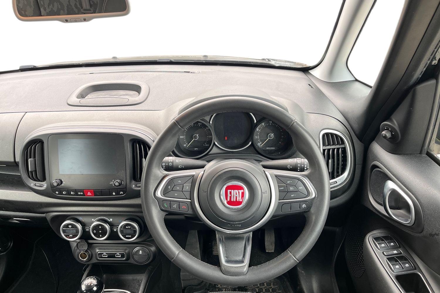 Fiat 500L Photo 10
