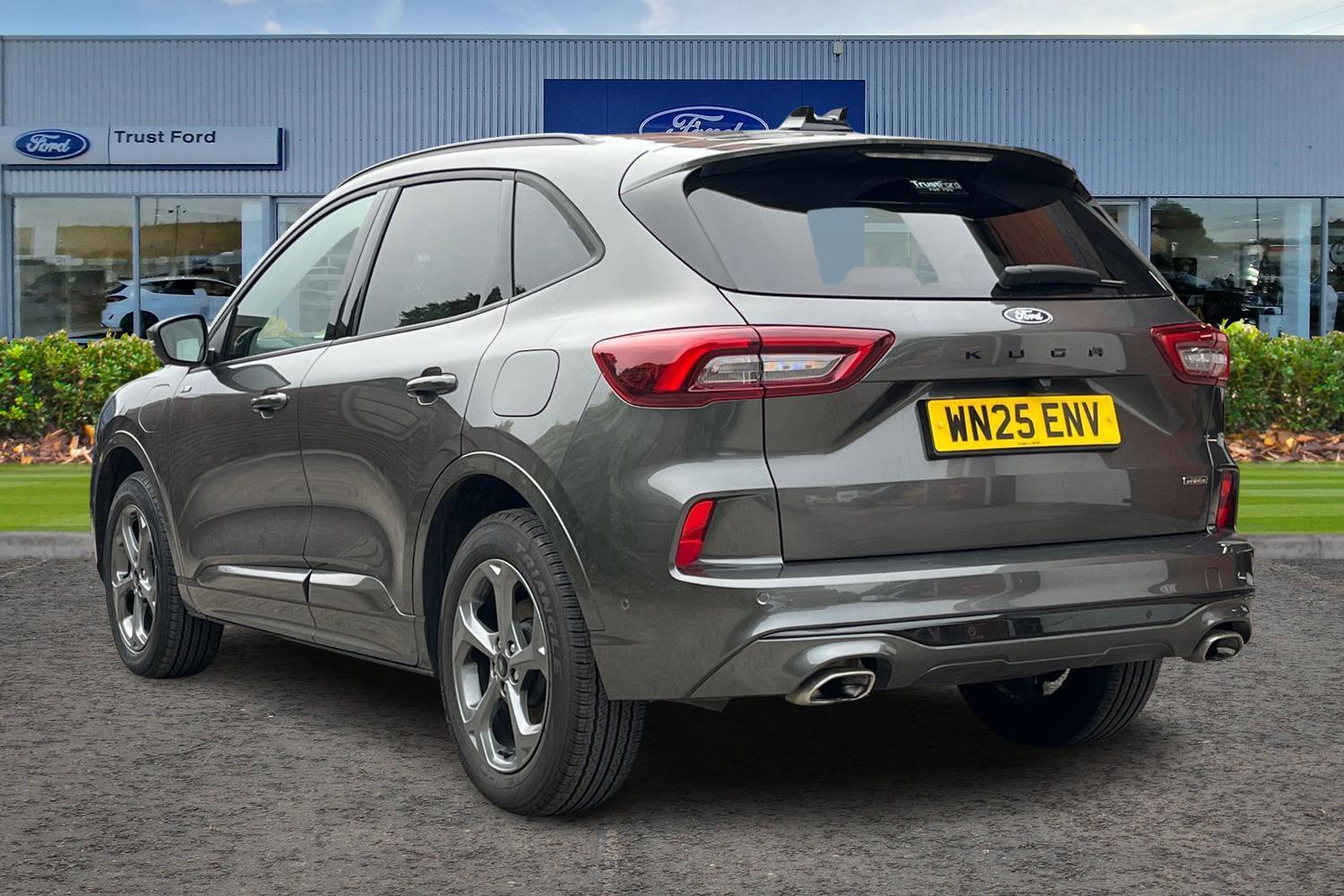 Ford KUGA Photo 1