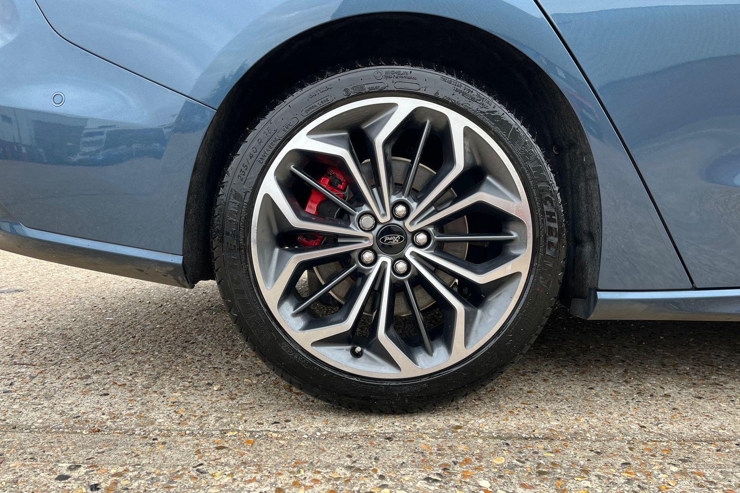 Ford Focus Photo 7