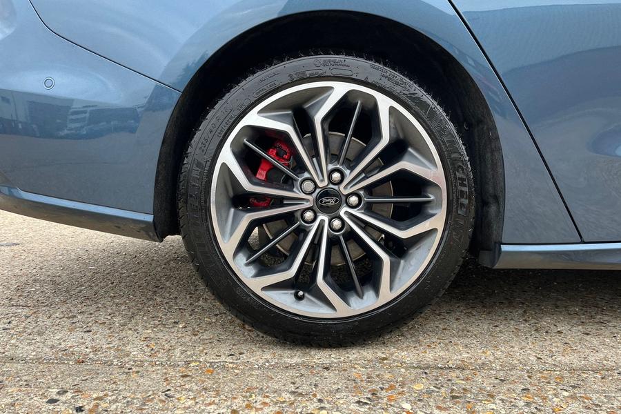 Ford Focus Photo autoimg-d2d7b23ec83e4908a1d079cf9feb4ac4179ff21d.jpg
