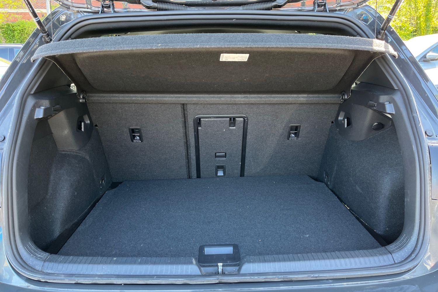 Volkswagen Golf Photo 20