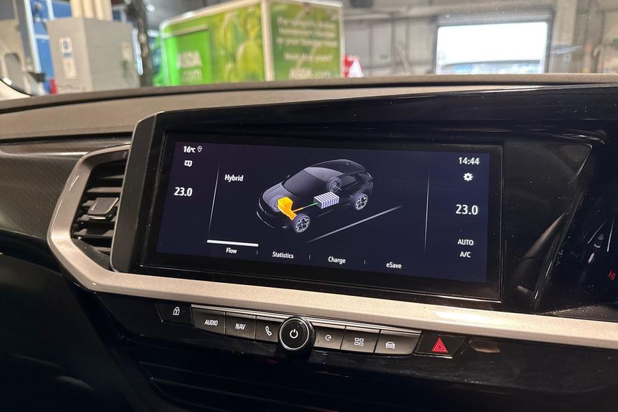 Vauxhall GRANDLAND Photo autoimg-d2db613181c9aa7f7666cf0f6762b075e1a0772e.jpg