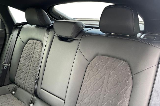 Audi A5 Photo 9