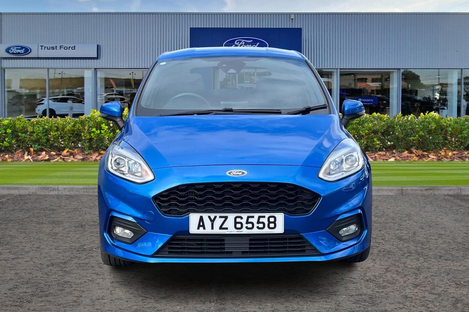 Ford FIESTA Photo 5