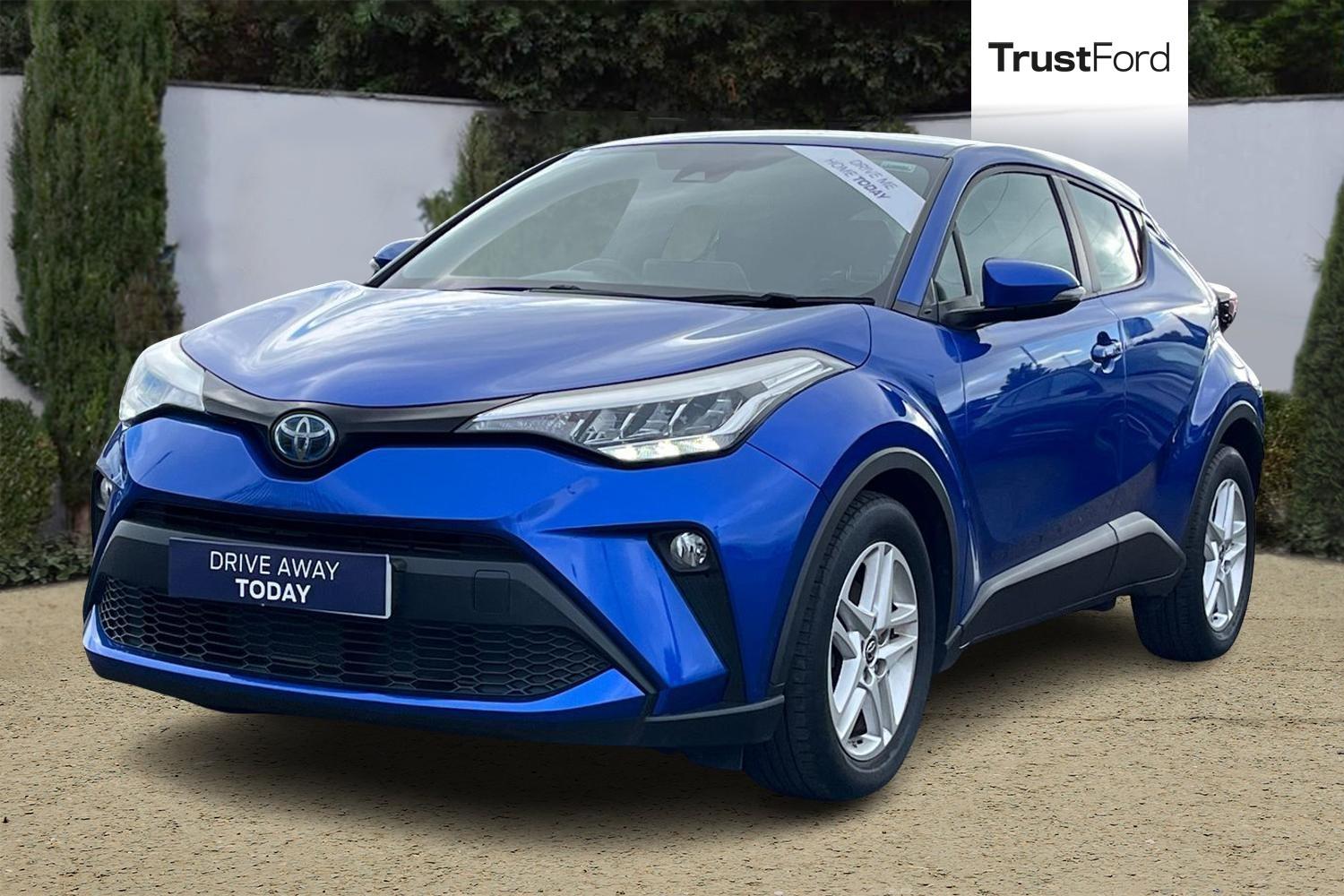 Toyota C-HR Photo 4