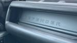 Land Rover Defender Photo 29