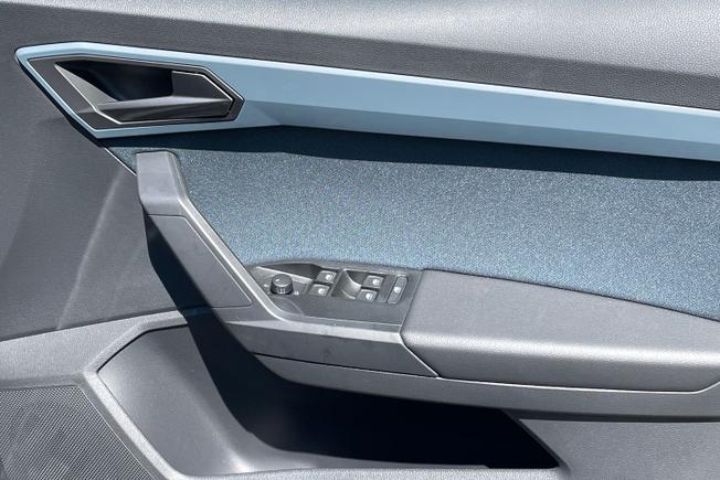 SEAT Arona Photo 23