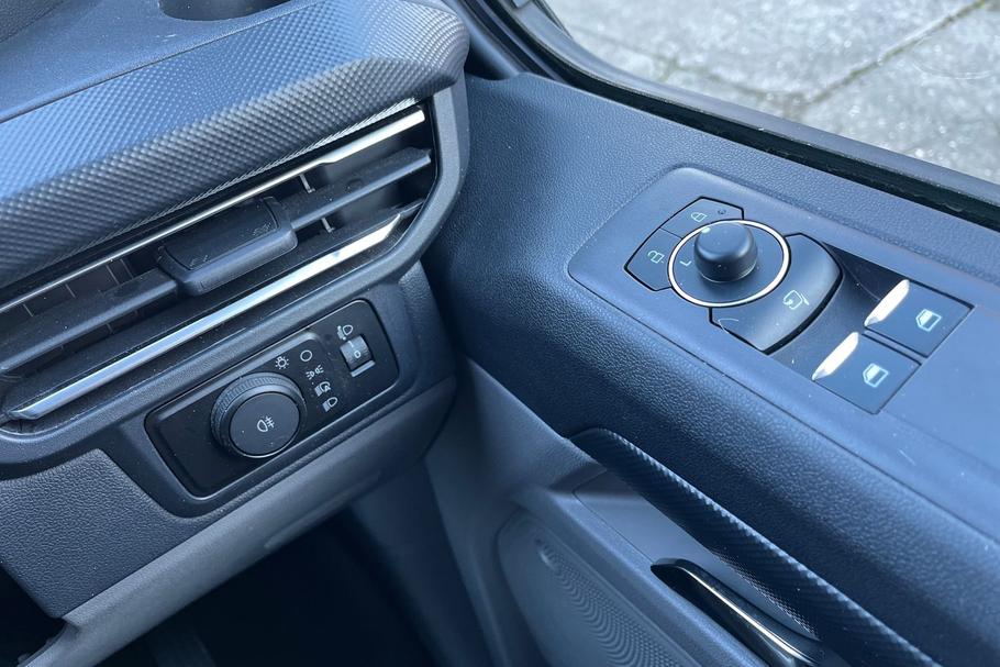 Used Ford TRANSIT CUSTOM 29