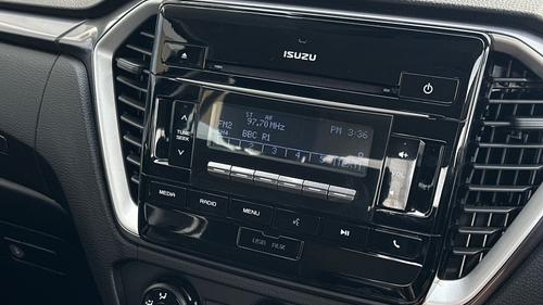 Isuzu D-Max Photo autoimg-d2f741c49726718d7a3e722adfc077a9cc7238bb.jpg