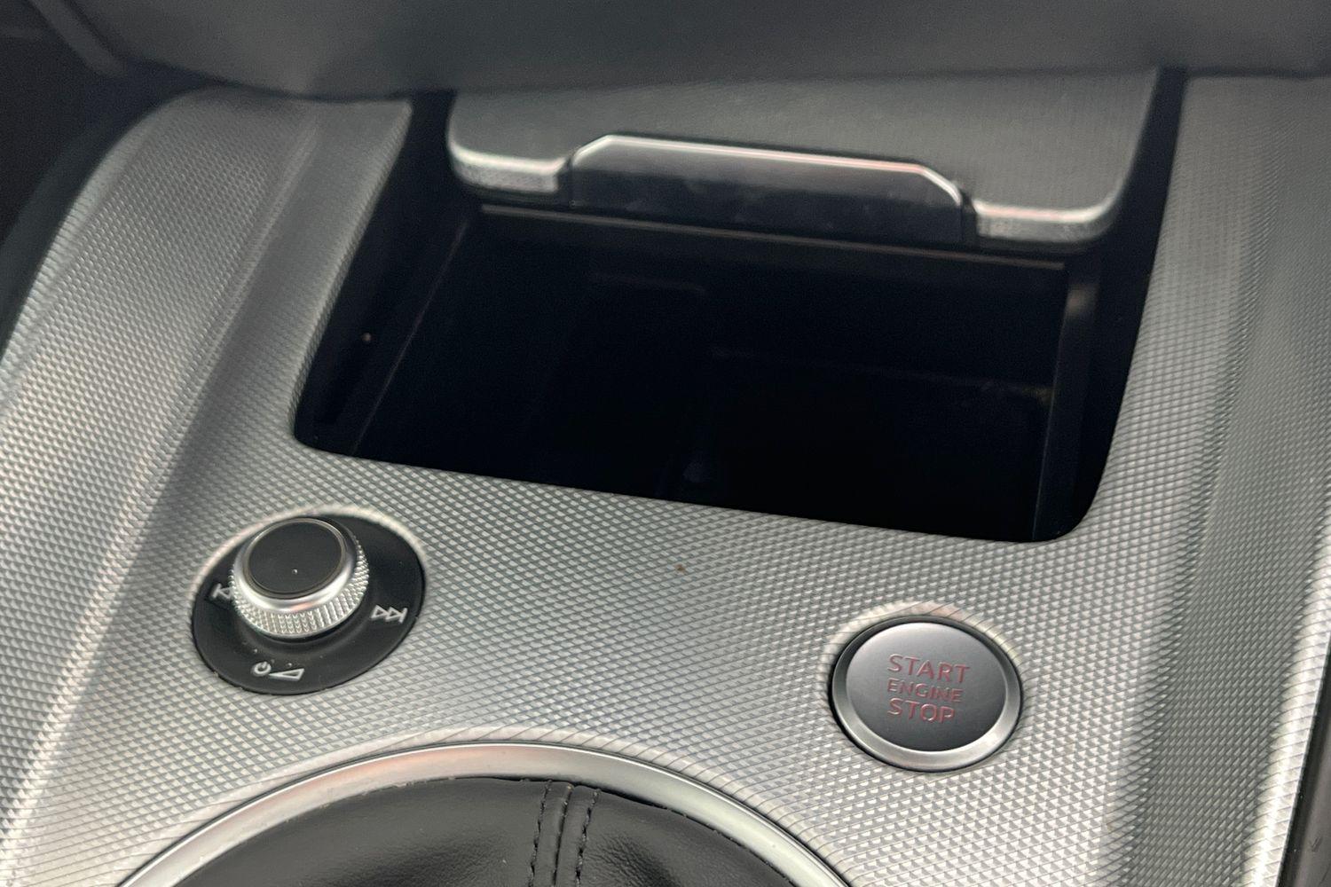 Audi TT Photo 32
