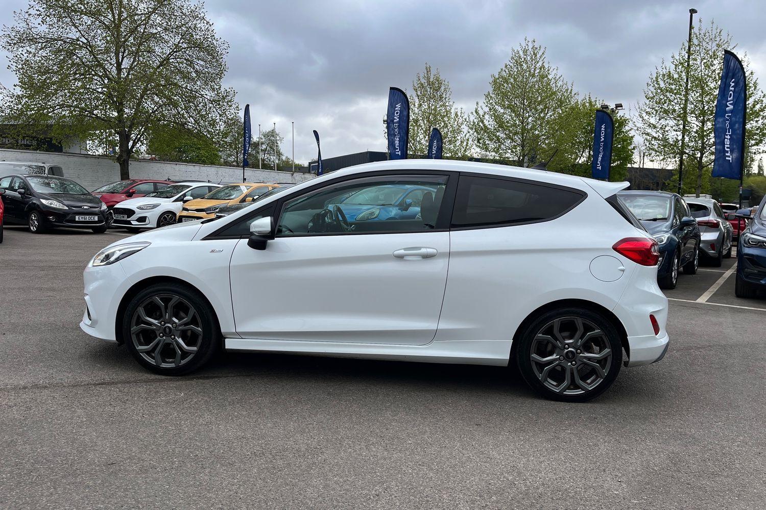 Ford Fiesta Photo 31