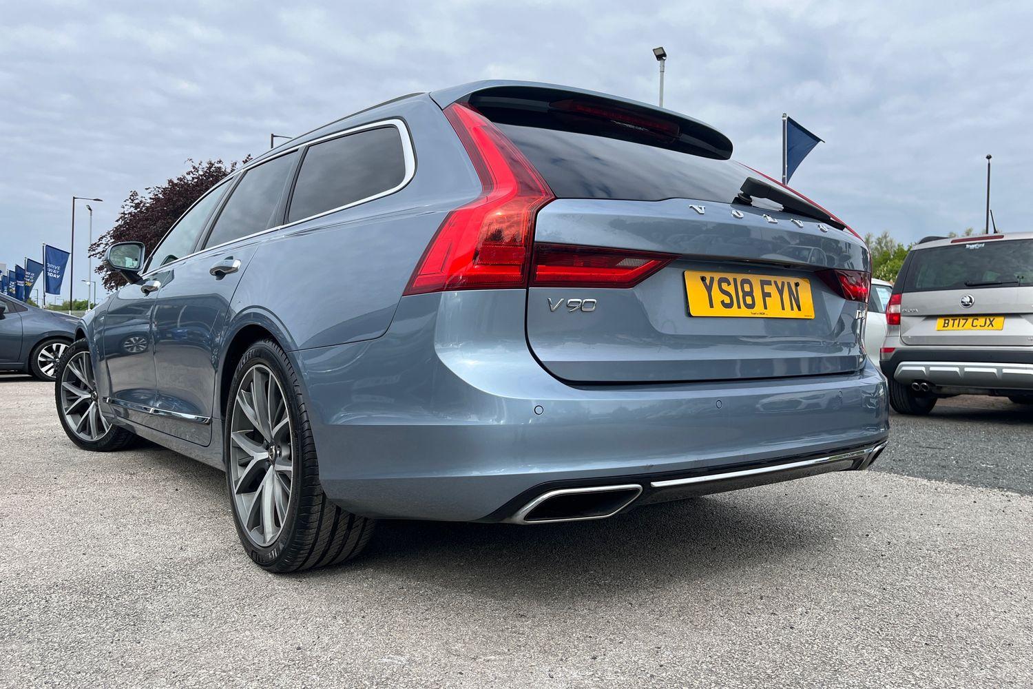 Volvo V90 Photo 37