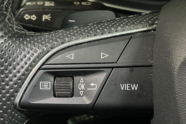 AUDI Q5 Photo 16