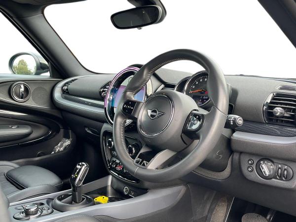 MINI Clubman Photo autoimg-d303a38f7839924ca07838ea04b4a02a7d41ce61.jpg