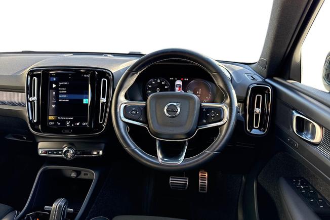 VOLVO Xc40 Photo 11
