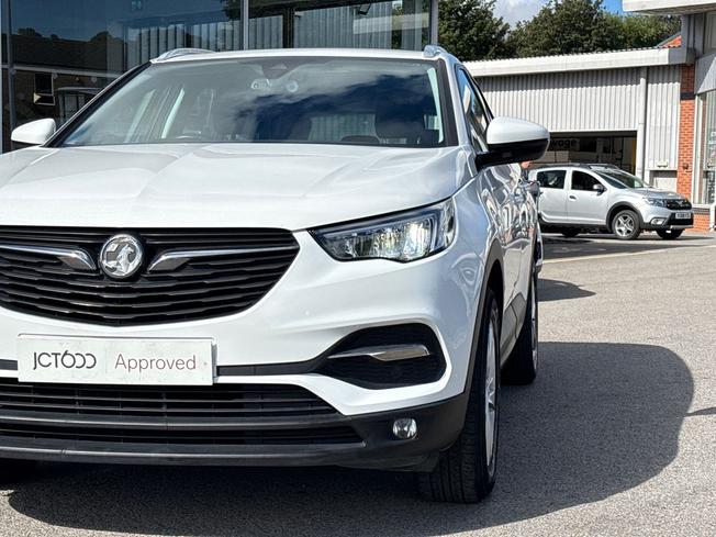 VAUXHALL Grandland X Photo 27