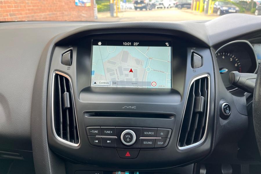 Ford Focus Photo autoimg-d30a29330049529829772a1850b97e6623a7b335.jpg