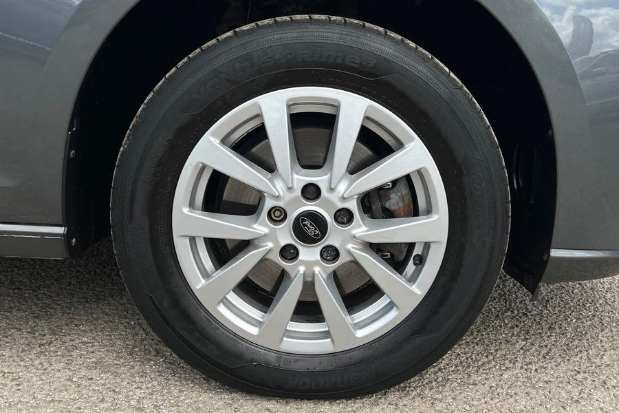 Ford TOURNEO CONNECT Photo autoimg-d30ff1916933e1608d54ae50f980f7d44a3c0710.jpg