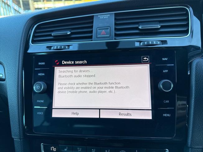 Volkswagen Golf Photo 38