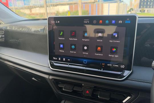 Volkswagen Tiguan Photo autoimg-d31a9360a19f144667fbc688ad2dd12267a575ea.jpg