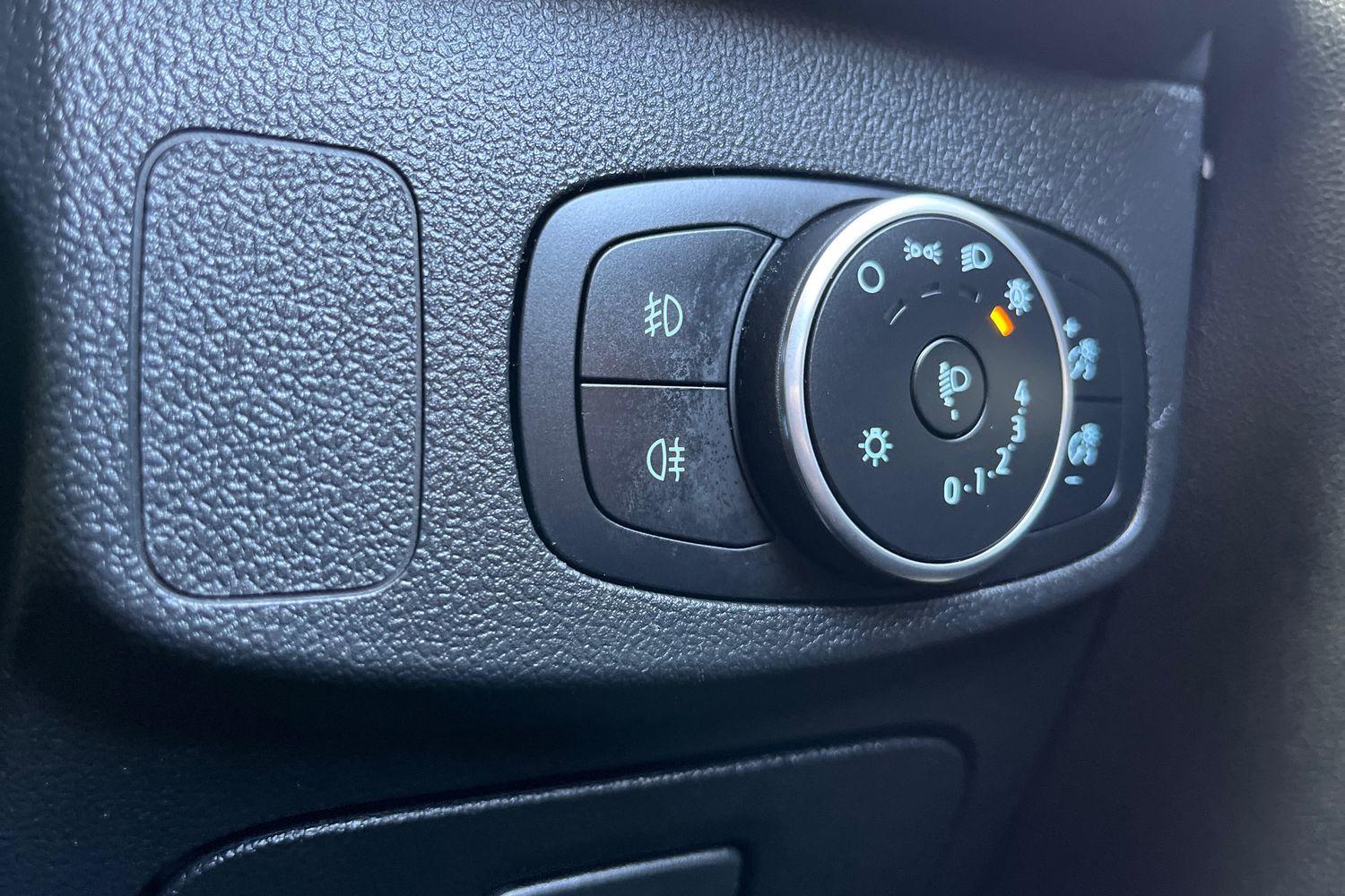 Ford FOCUS Photo 23