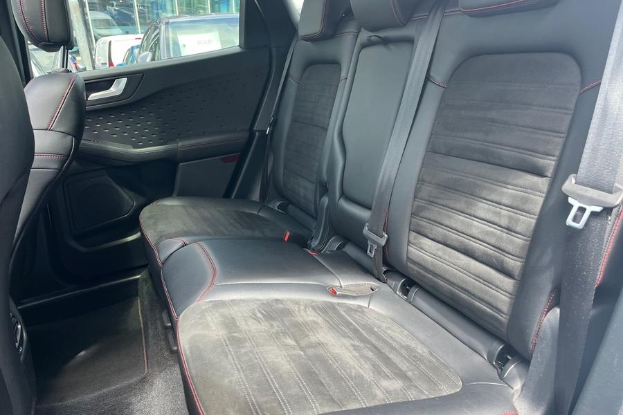 Ford Kuga Photo autoimg-d31b6937124d7a4a86ce74f2249885b0f7d05c61.jpg