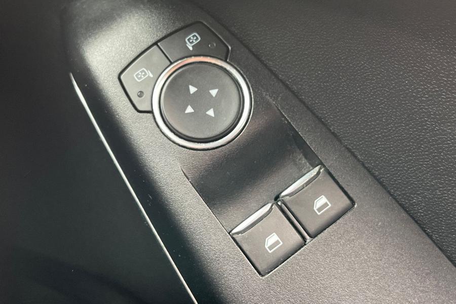 Ford Fiesta Photo autoimg-d31b7f5898b20d481d4c093539592bdb41d65111.jpg