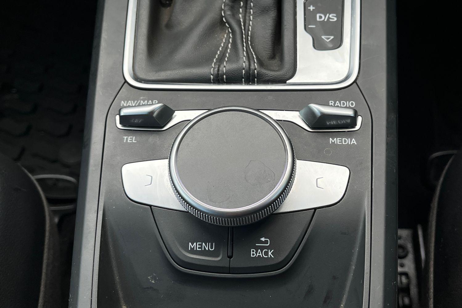 Audi Q2 Photo 35