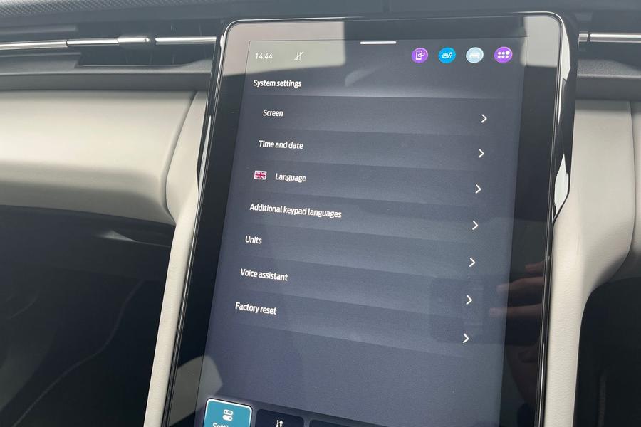 Ford Explorer Photo autoimg-d321233823320010e6796f78986bccbcb674c7eb.jpg