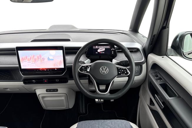 VOLKSWAGEN ID. Buzz Photo 11