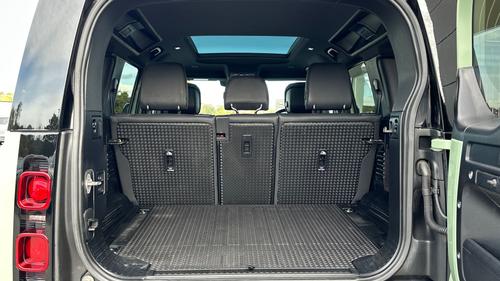 Land Rover Defender Photo autoimg-d3295d1e09f8f73ef249d4519477b08ee67cec9c.jpg