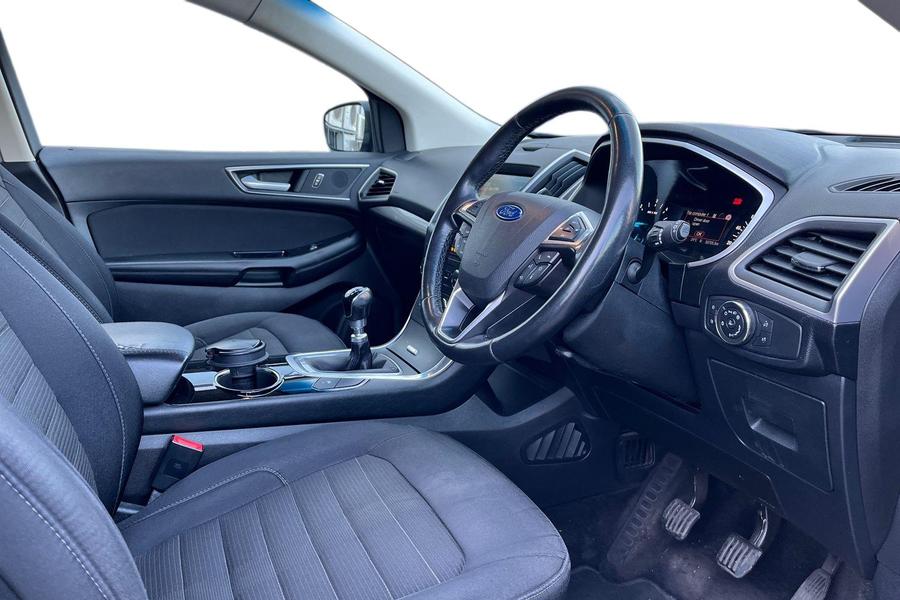 Ford EDGE Photo autoimg-d32a463c3c7bc234e0ce5b59504a98b0ca49b26b.jpg