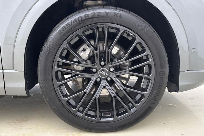 Audi Q8 Photo 5